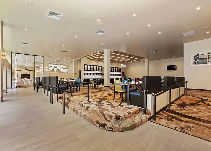 Doubletree By Hilton Whittier